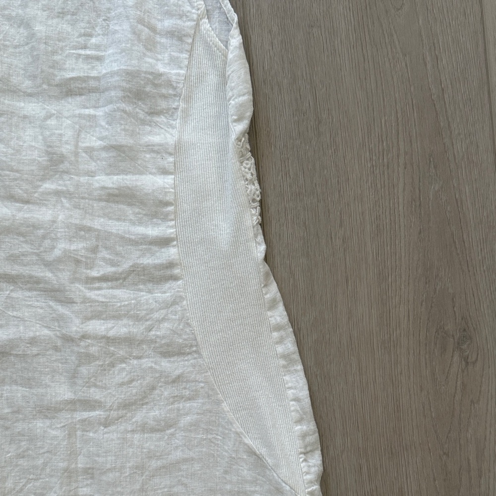 Lightweight Linen Dress - Picture 4 of 7